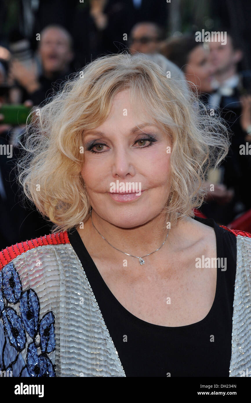 Stadt von Cannes: Kim Novak auf dem roten Teppich vor der Vorführung des "Zulu" auf 2013/05/26 Stockfoto