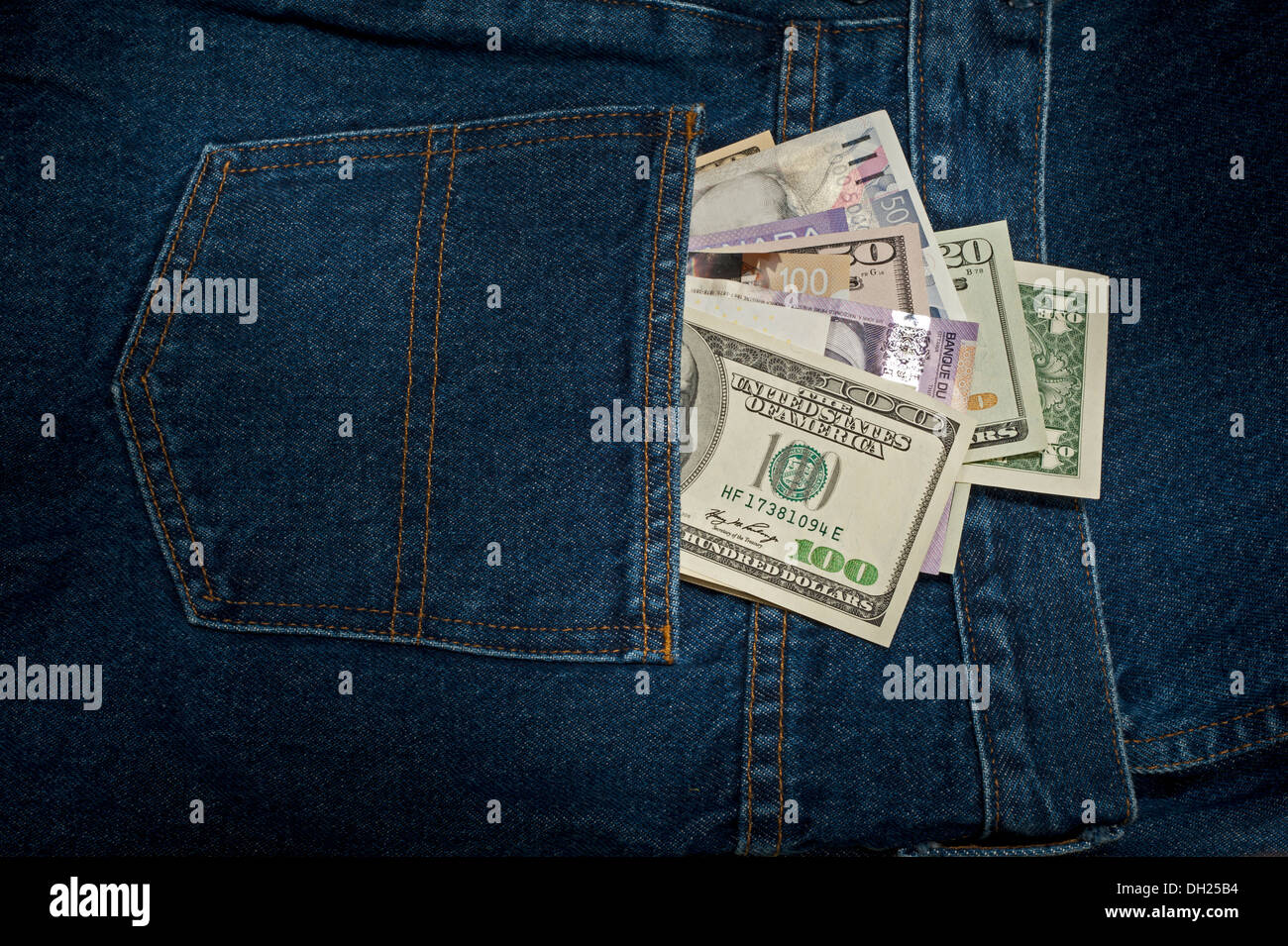 Geld in der Hose, jeans Stockfoto