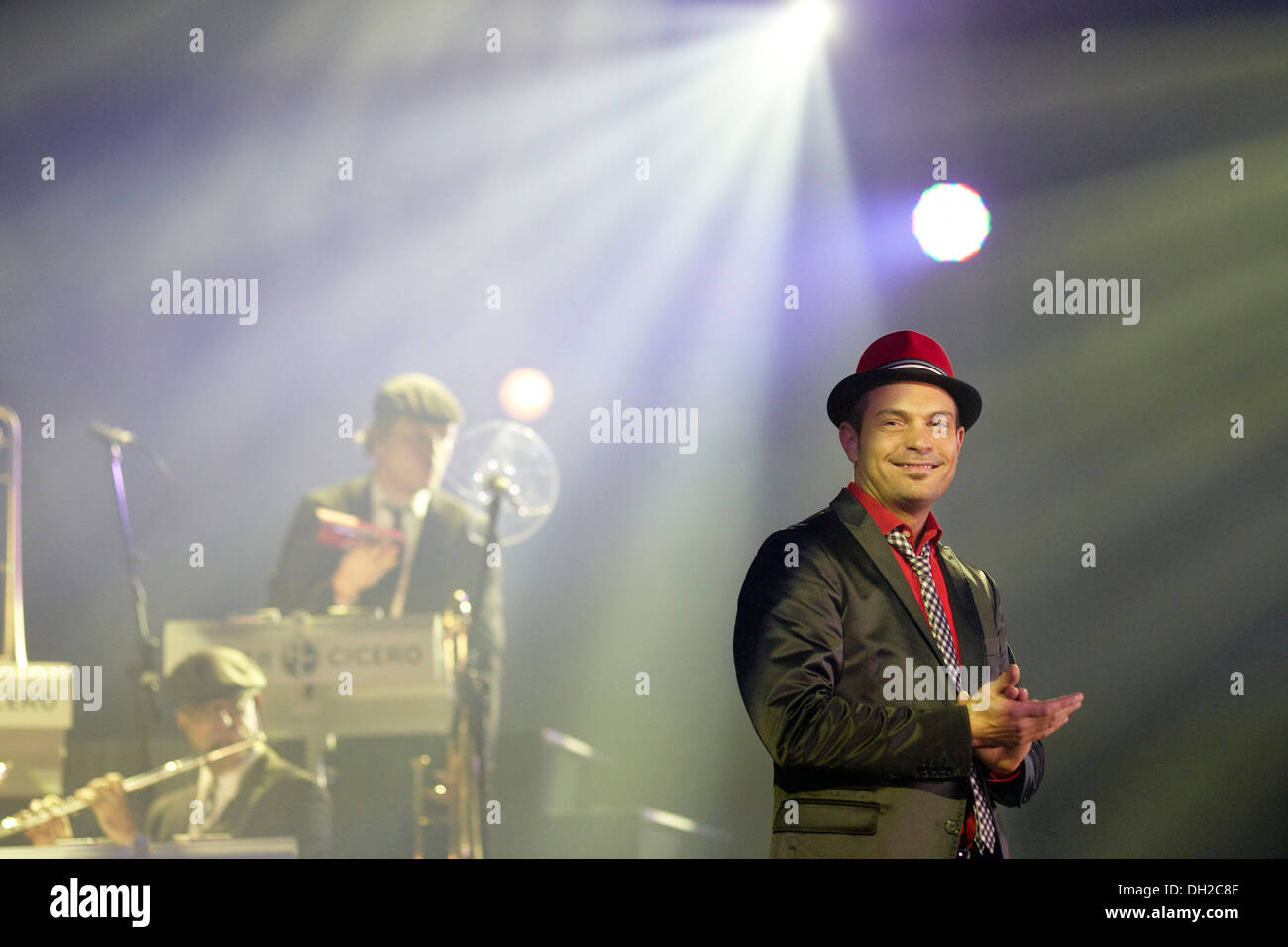 Roger Cicero in seinem Konzert in Koblenz Sport Halle Oberwerth, Koblenz, Rheinland-Pfalz Stockfoto