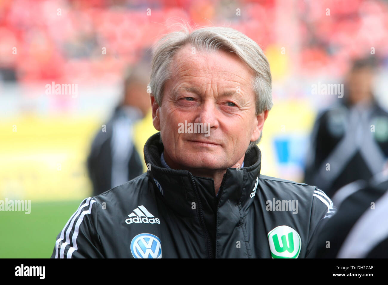 Lorenz-Günther Koestner, Trainer des VFL Wolfsburg Soccer Club, Bundesliga, deutschen Fußball-Bundesliga, Rheinland-Pfalz Stockfoto