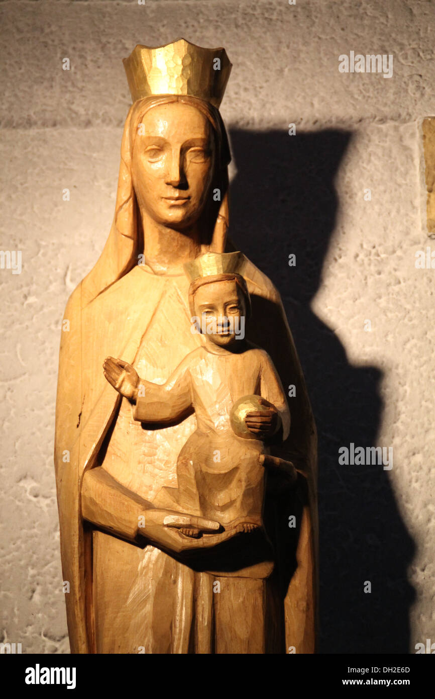 Eine Marienstatue in einer Kapelle Stockfoto