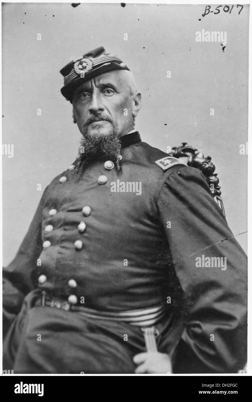 Dieses Bild zeigt General DeTrobriand, einen bedeutenden Militärführer, der für seine Beiträge während des Bürgerkriegs bekannt ist. Seine Führung und sein Dienst werden auf diesem historischen Foto hervorgehoben. Stockfoto