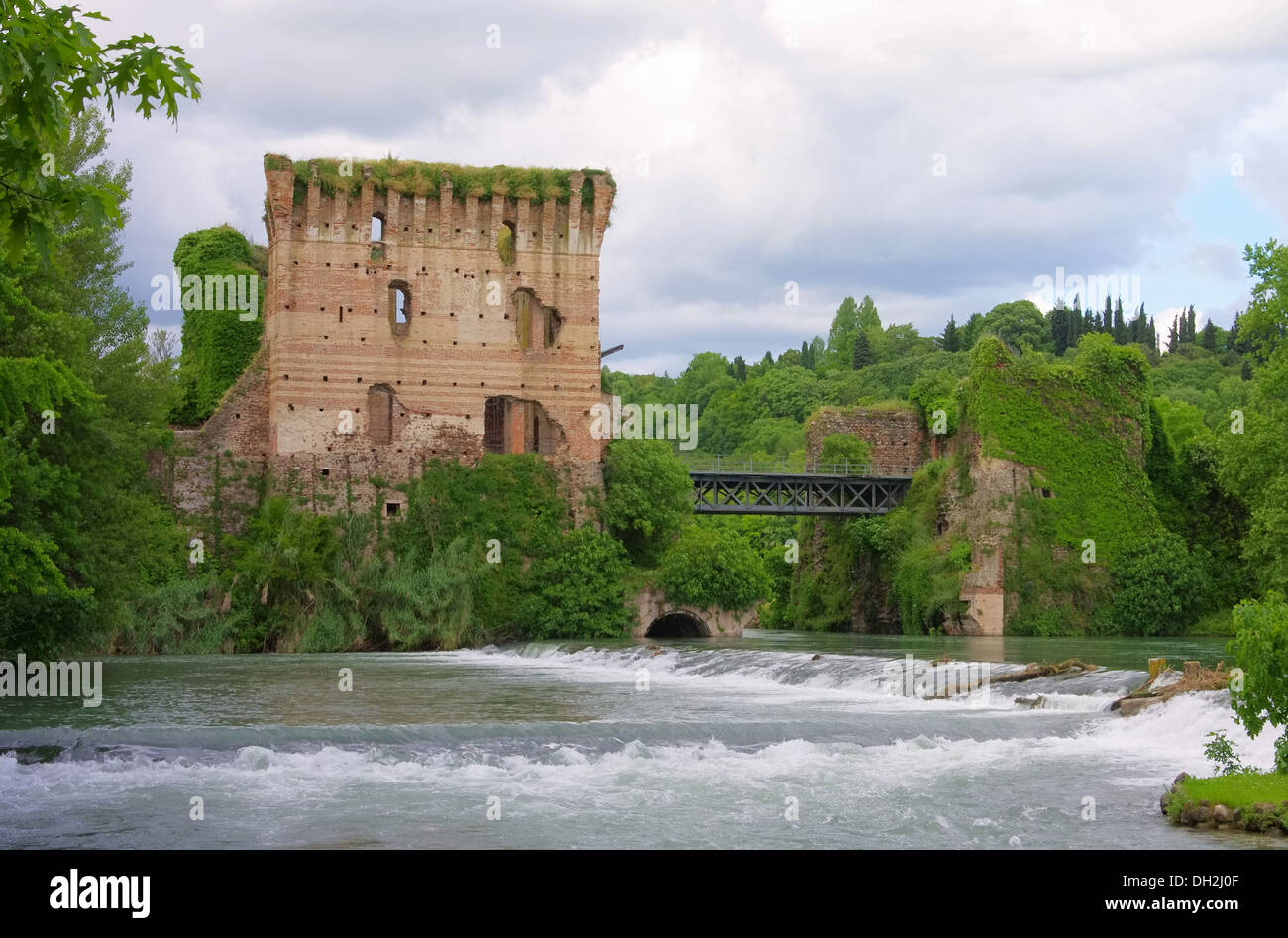 Borghetto Bruecke - Borghetto Brücke 01 Stockfoto