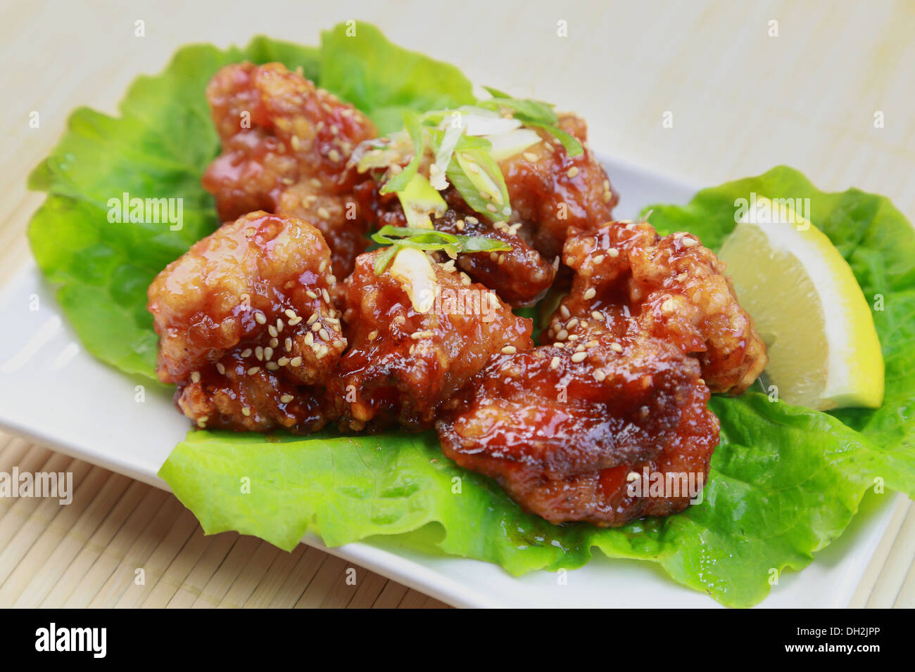 Yangnyeom Huhn (Koreanisch Backhendl) Stockfoto