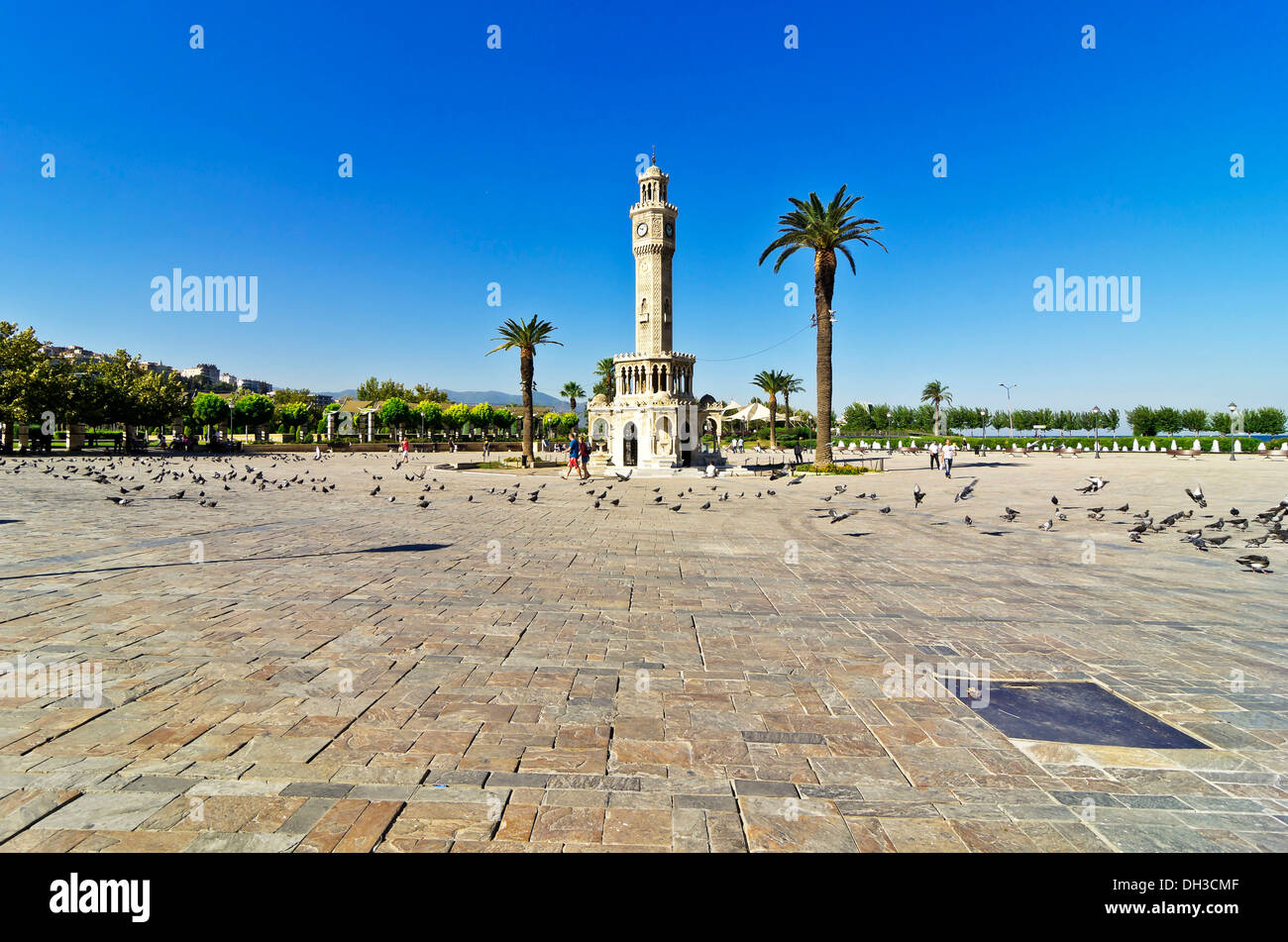 Saat Kulesi, Uhrenturm am Konak Square in Izmir, Türkei, Asien, Stockfoto