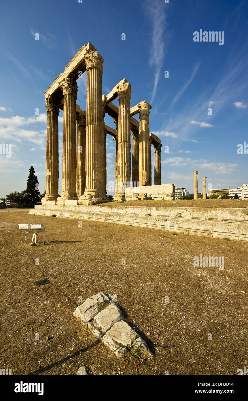 Tempel des Olympischen Zeus, Olympieion, Athen, Griechenland, Europa Stockfoto