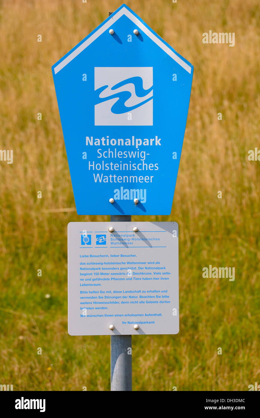 Schild "Nationalpark Schleswig-Holsteinisches Wattenmeer" oder "Schleswig-Holsteinischen Nationalpark Wattenmeer" Stockfoto