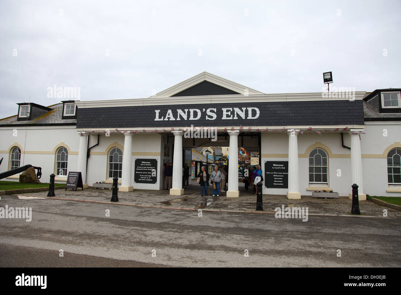 Der Eingang des Lands End touristische Attraktion Themenpark Cornwall England UK Stockfoto