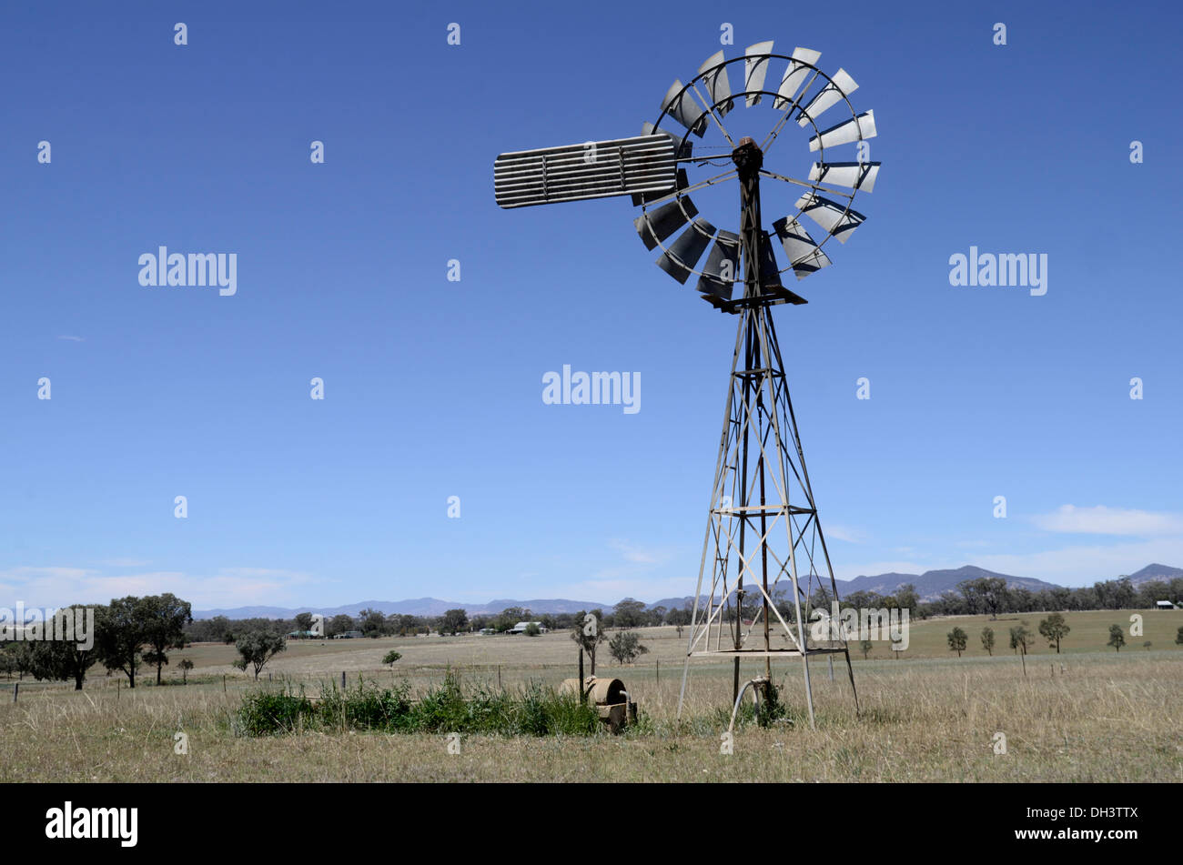 Wasserpumpe Windmühle, Australien. Stockfoto