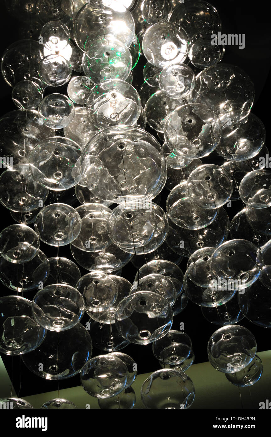 Glas-Kugeln-Kunst-installation Stockfoto