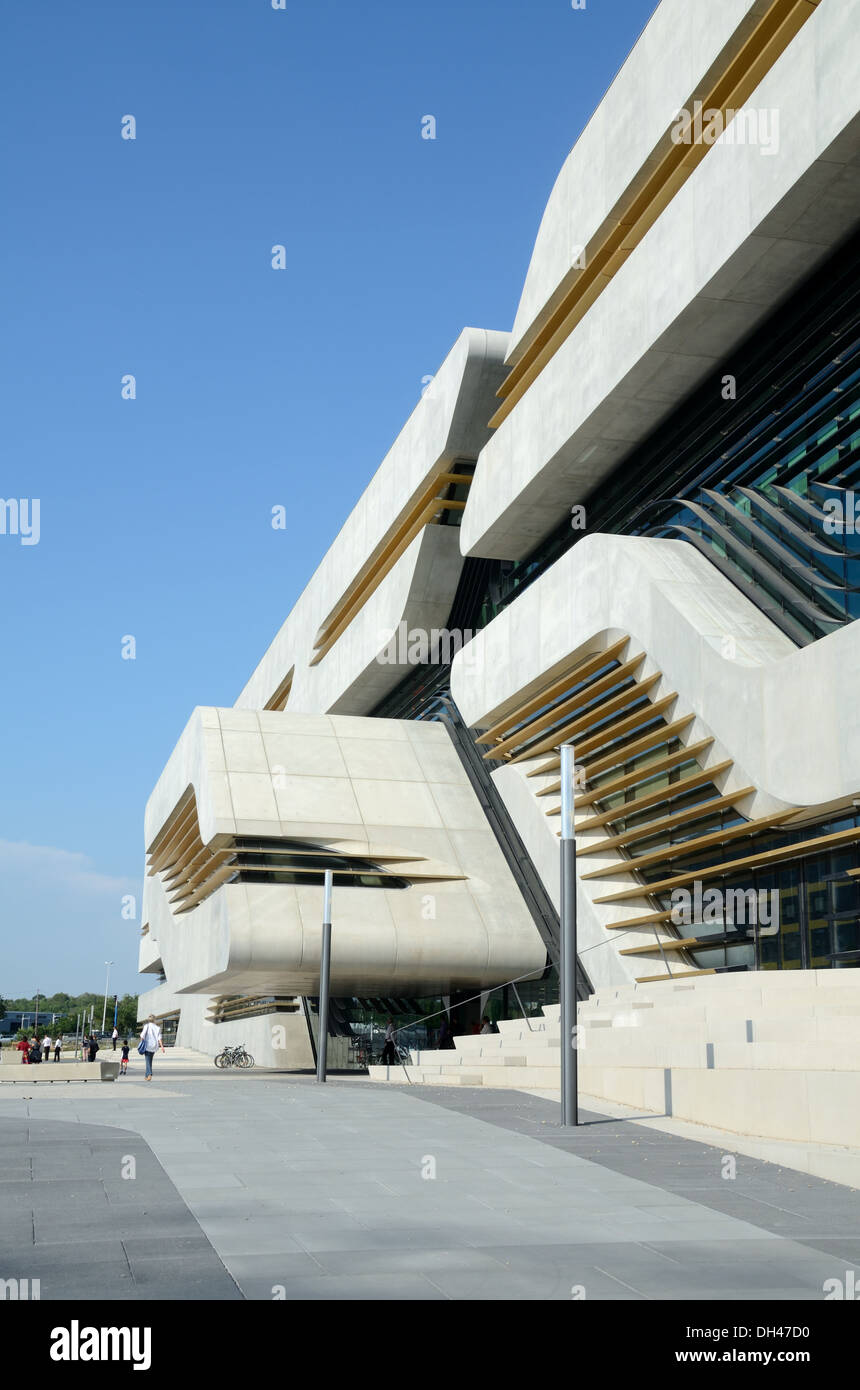 Haupteingang der Pierresvives Sportzentrum von Zaha Hadid Montpellier Frankreich Stockfoto