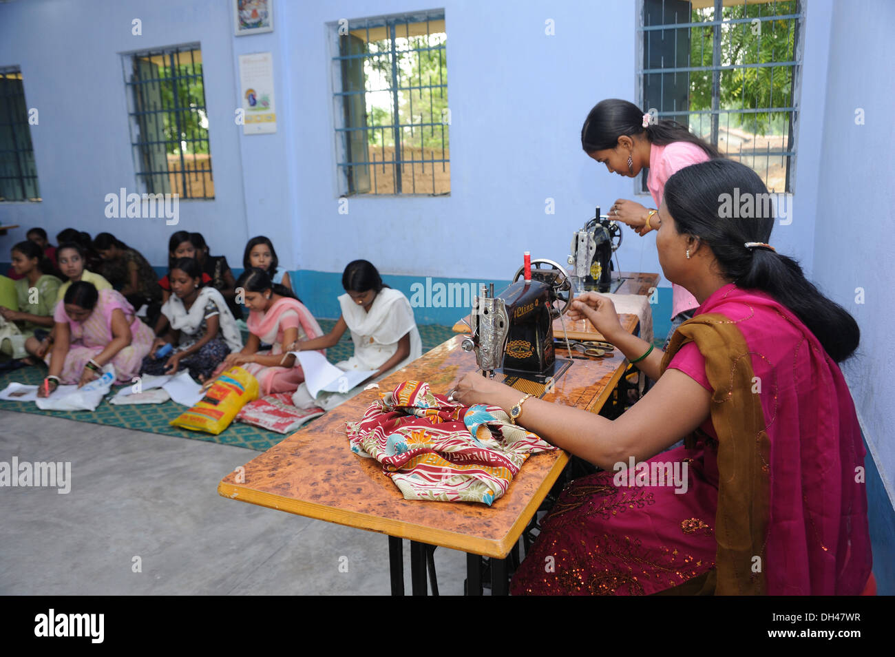 Vocational Training für die Kohle-Bergarbeiter-Familie bei Dhanbad Jharkhand India Schneiderei Stockfoto