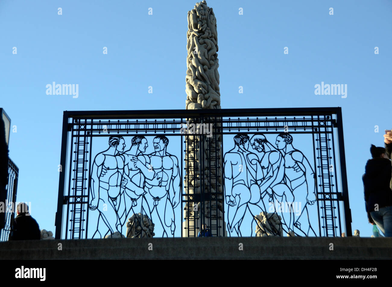 Der Monolith, Vigeland Skulpturenpark, Granit Skulpturen des Bildhauers Gustav Vigeland. norwegische Oslo, Norwegen Stockfoto