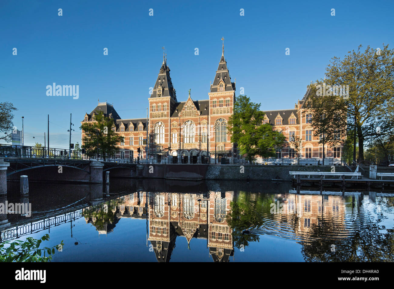 Niederlande, Amsterdam, Rijksmuseum. Sunrise Stockfoto