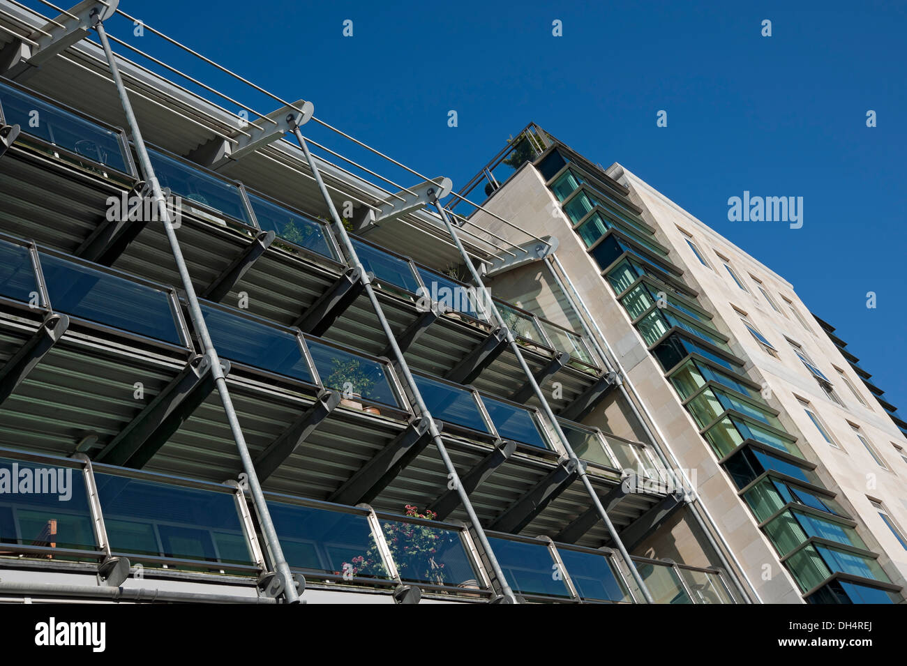 Nahaufnahme eines modernen Apartmentappartements Wohnblock Gebäude außerhalb des Stadtzentrums York North Yorkshire England Großbritannien Großbritannien Großbritannien Großbritannien Großbritannien Großbritannien Großbritannien Großbritannien Stockfoto