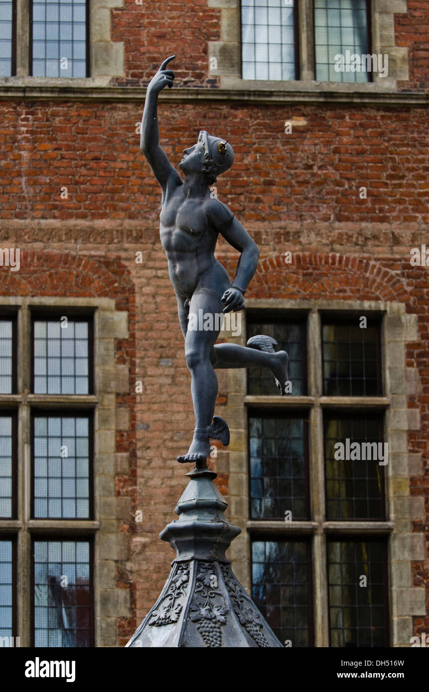 Statuette des Gottes Merkur, langer Markt, Gdansk, Polen, Europa Stockfoto