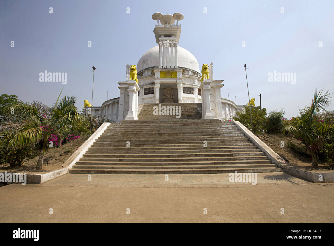 Shanti Stupa, Frieden Pagode. Historische Ort der Kalinga Krieg, Dhauli, Orissa, Indien Stockfoto