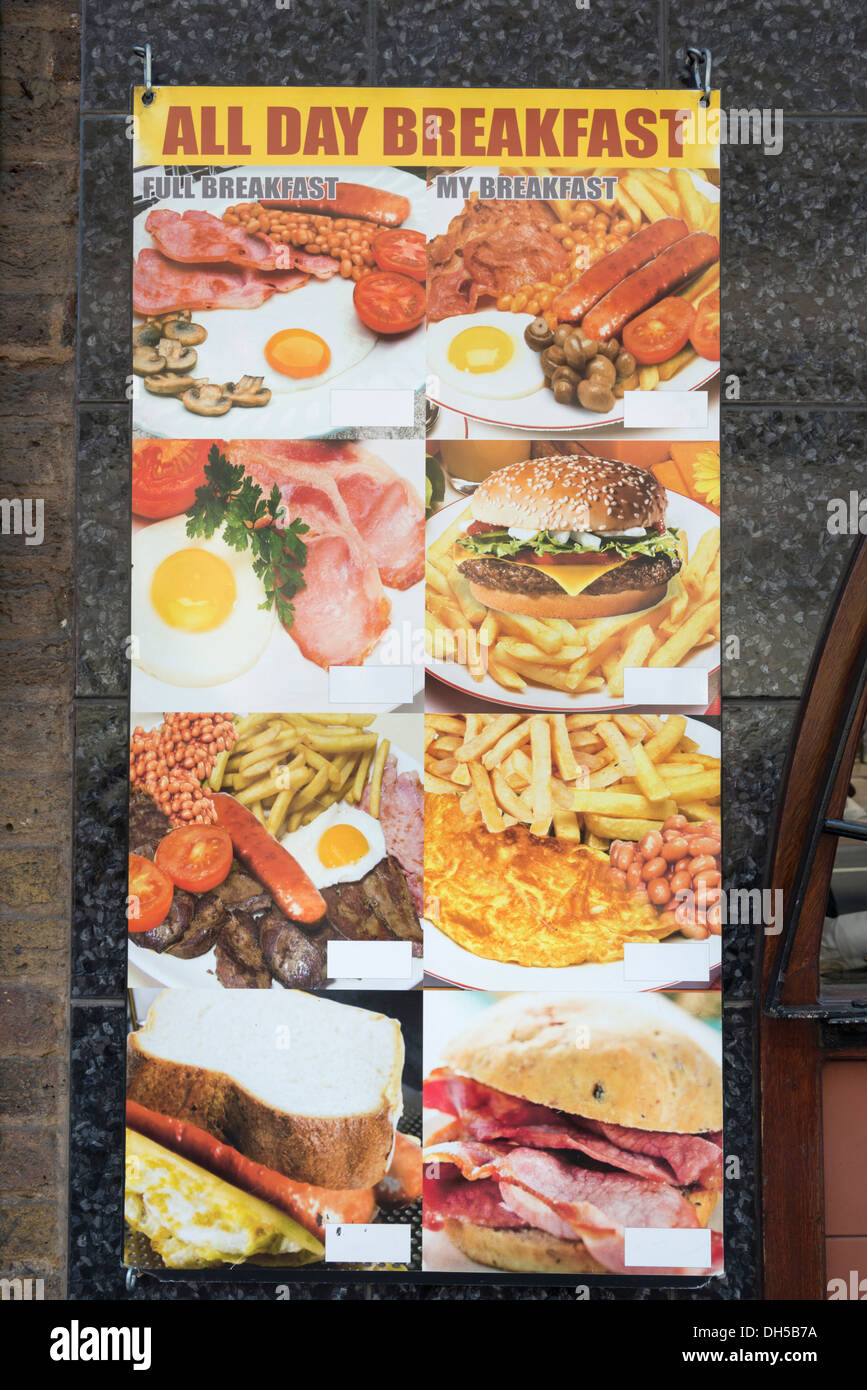 Bilder von traditionellen gebratenen englisches Frühstück außerhalb Café, London, England, UK Stockfoto