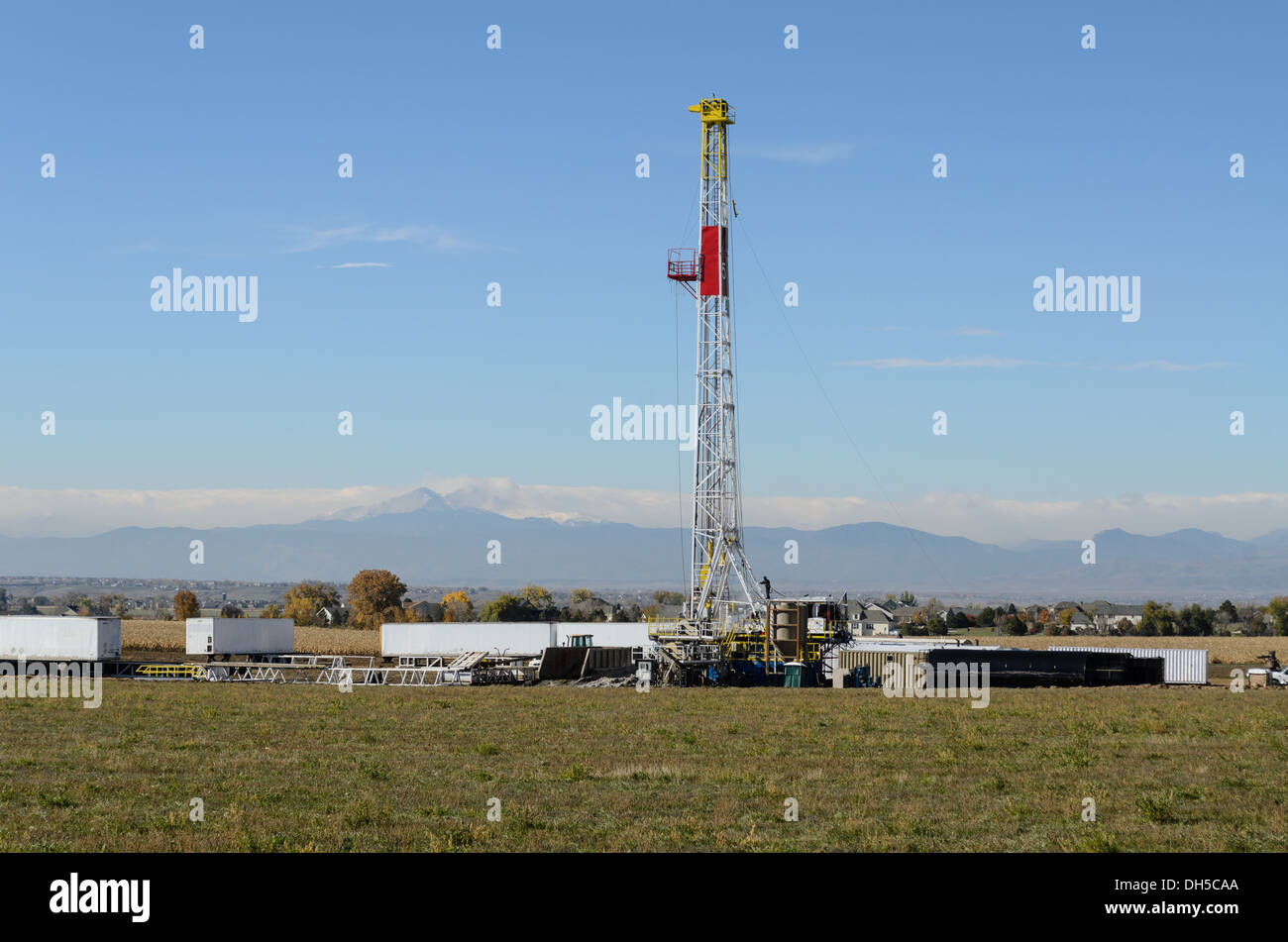 Fracking Bohrer im Einsatz auf der Colorado Front Range, usa Stockfoto