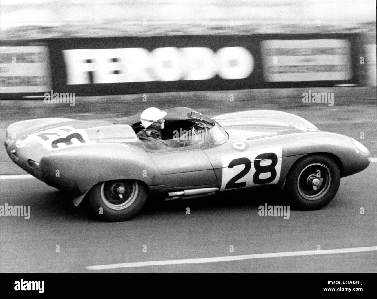 Peter Bolton-Dickie Stoop AC Ace LM Bristol der 8. Platz bei den 24-Stunden-Rennen von Le Mans, Frankreich 22. Juni 1958 fertiggestellt. Stockfoto