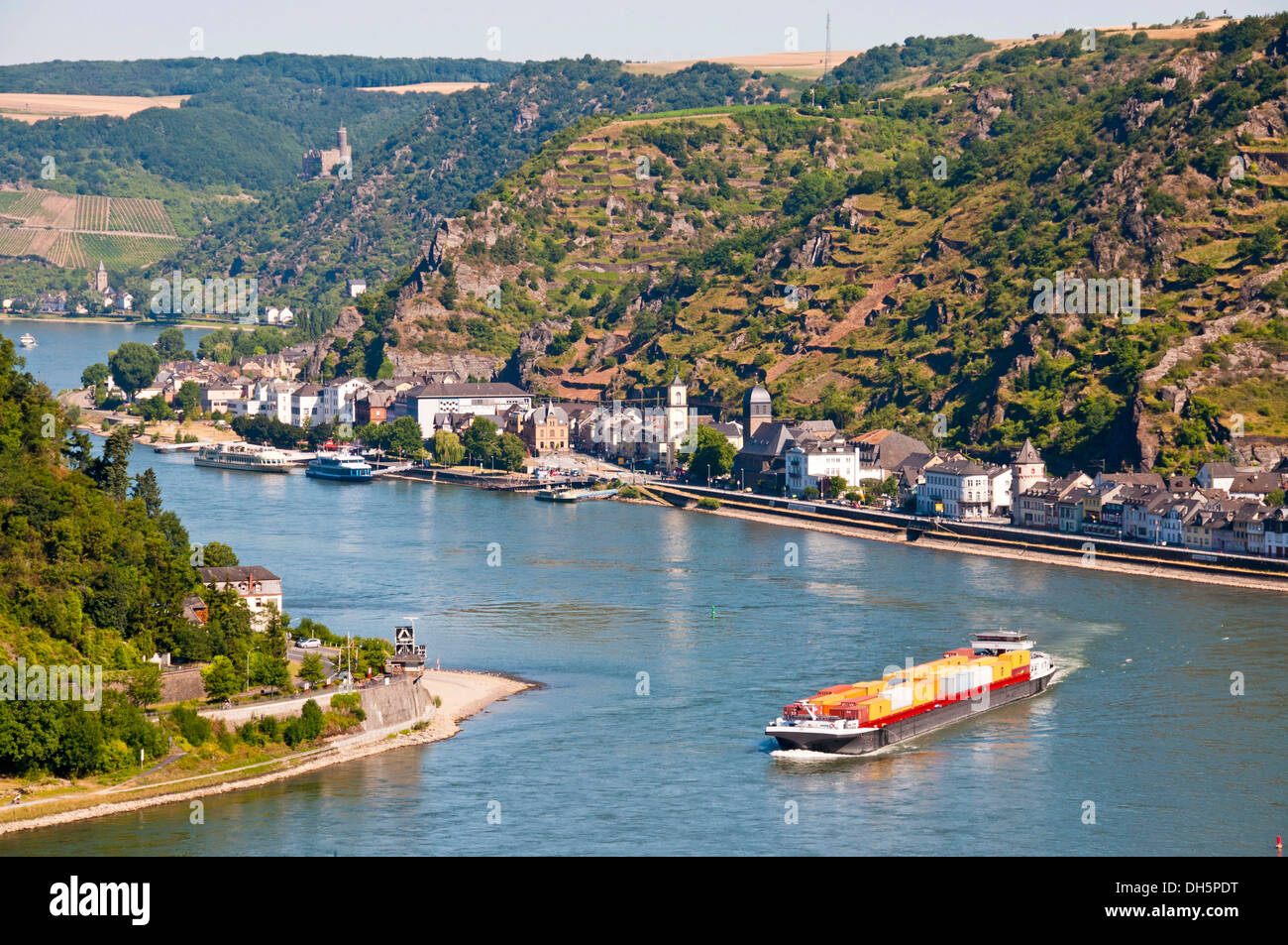 Containerschiff, Rhein Kurven, Lorelei, Rheinschlucht, St. Goarshausen ...