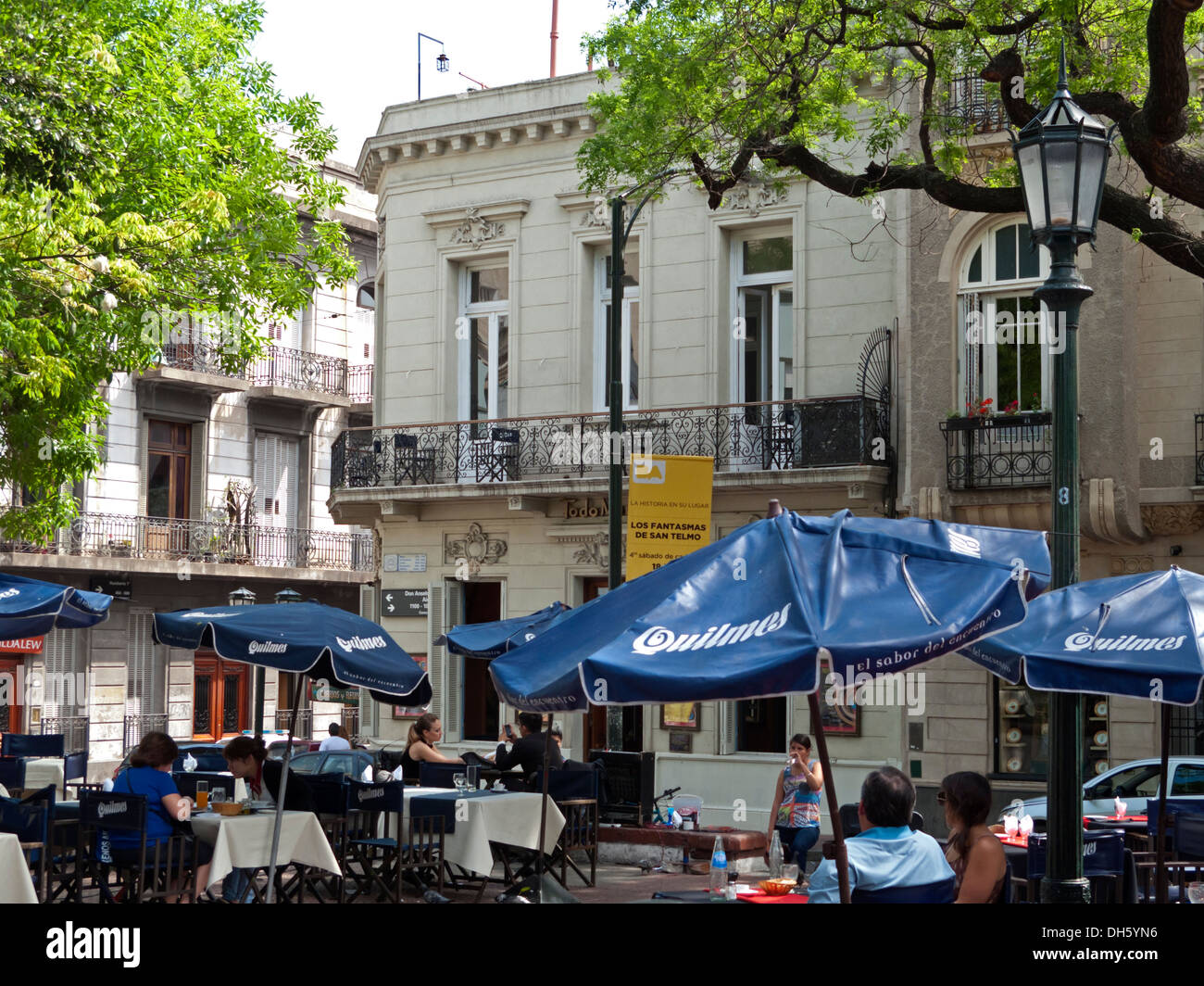 Cafe am Plaza Dorrego San Telmo in Buenos Aires Argentinien Stockfoto Cafe am Plaza Dorrego San Telmo in Buenos Aires Argentinien Stockfoto
