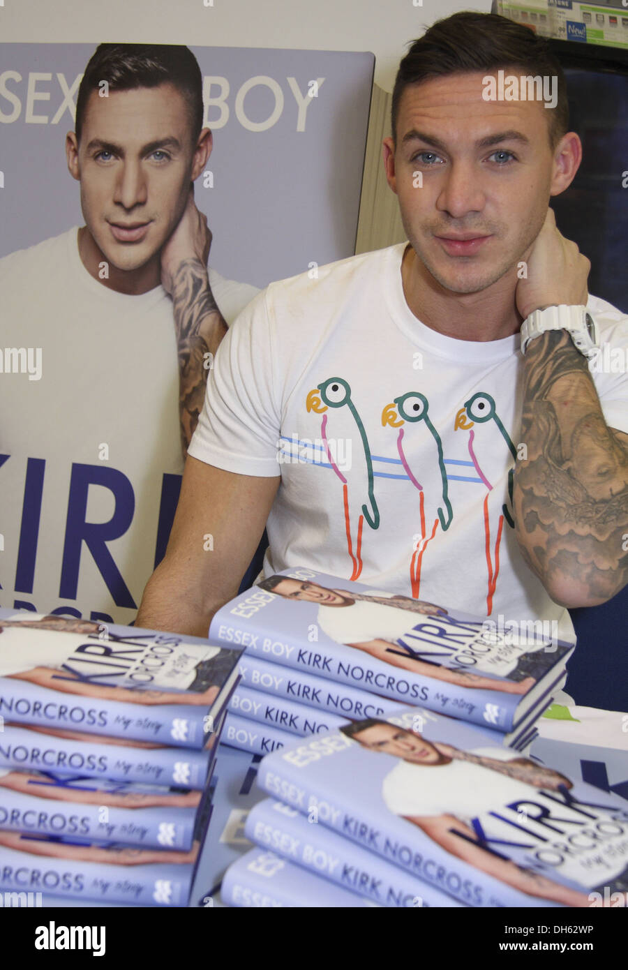 26. April 2013. Nur so ist Essex Stern, Kirk Norcross "Essex Boy: My Story" Signierstunde, Asda, Spondon, Derby, UK. Stockfoto