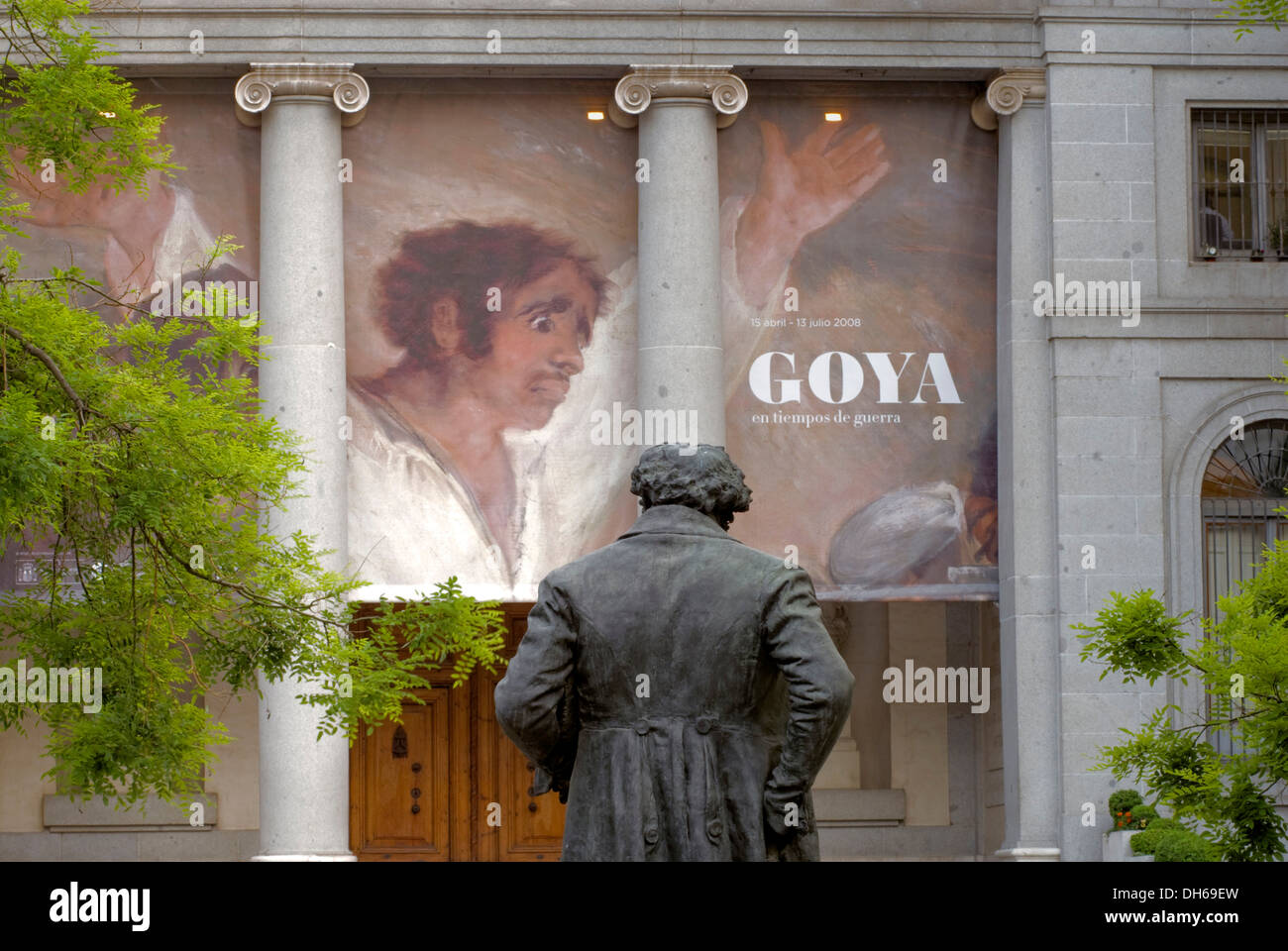 Francisco Goya Skulptur vor dem Prado-Museum, mit der Malerei, die Dreharbeiten zu den Rebellen aus 3. Mai 1808, Madrid, Spanien Stockfoto