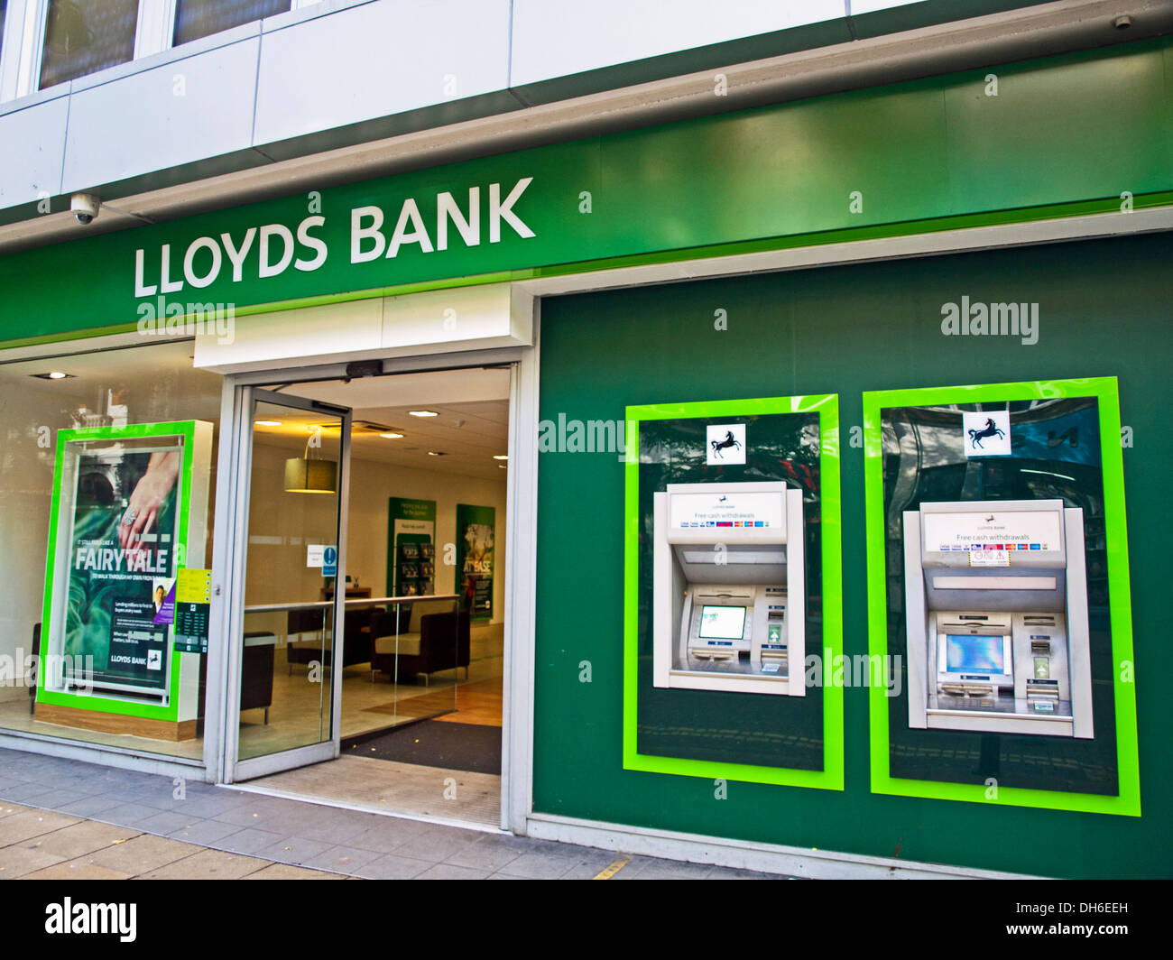 Lloyds Bank, Woolwich Town Centre, London, England, Vereinigtes Königreich Stockfoto