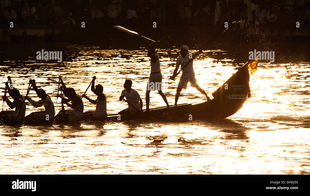 Chundan Vallams an der Nehru Snake Boat race Stockfoto