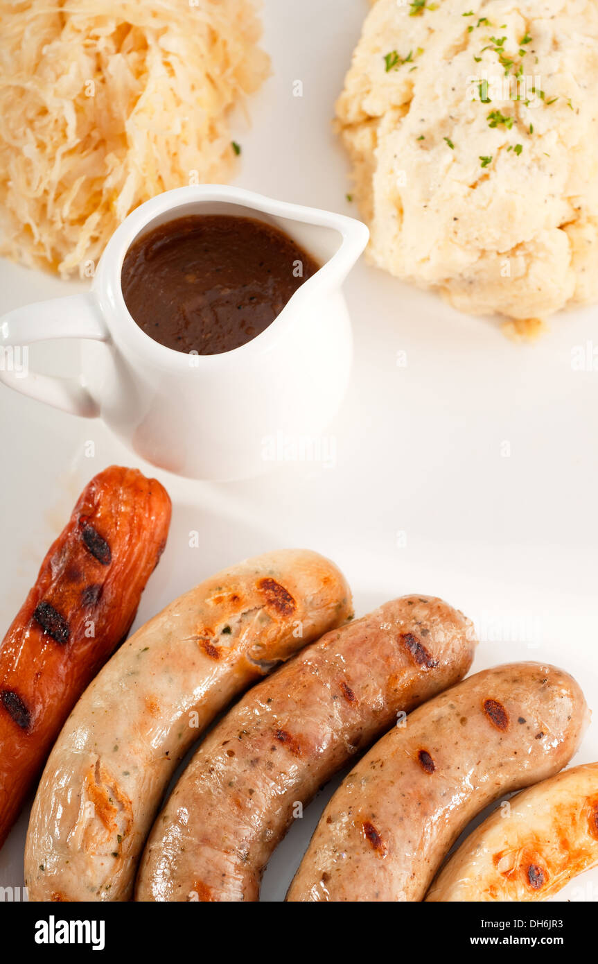 Auswahl an alle Hauptart der deutschen Wurstel Bratwurst, Frankfurter, Wiener, Bratwurst, Fränkische, Coburger, Kulmbacher, Stockfoto