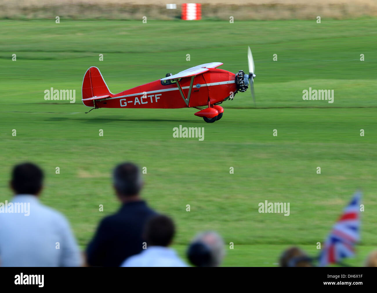 Comper Swift Vintage 1930er Jahre Eindecker-Flugzeug von der Shuttleworth Collection. Flugtag Oktober 2003, Biggleswade UK Stockfoto