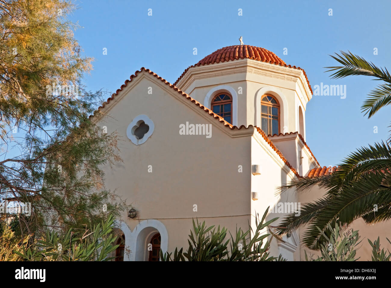 Die griechisch-orthodoxe Kirche in der Stadt von Panormo, Rethymnon Region, Kreta, Griechenland. Stockfoto