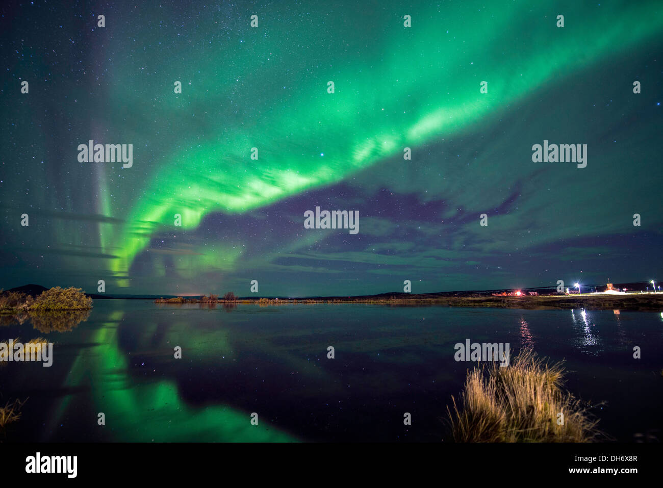 Nordlichter (Aurora Borealis)-Akureyri-Nord-Island-Europa Stockfoto