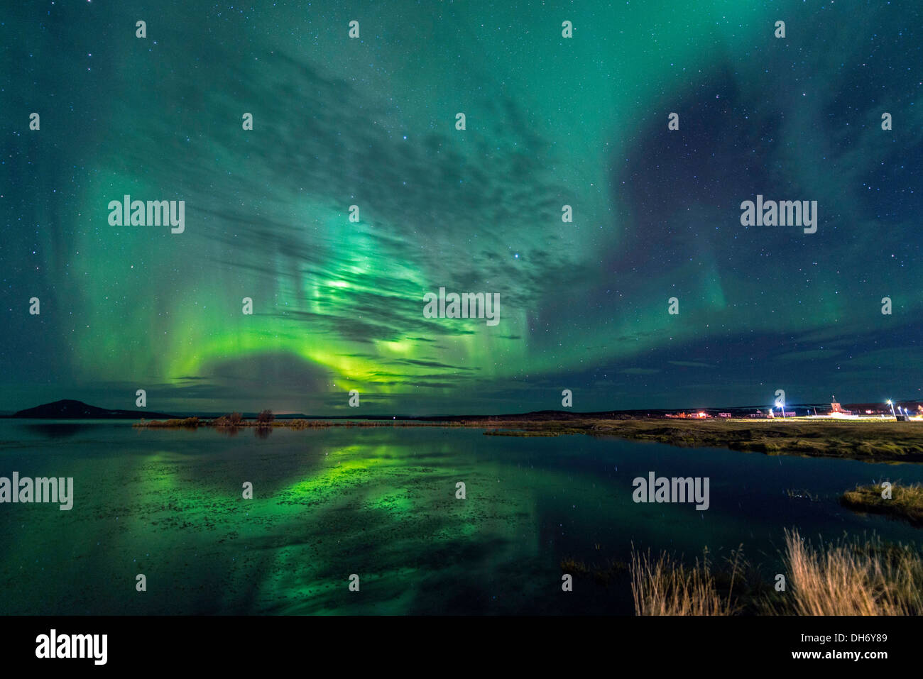 Nordlichter (Aurora Borealis)-Akureyri-Nord-Island-Europa Stockfoto