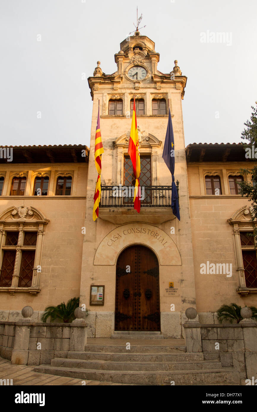 Rathaus von Alcudia, Mallorca, Balearen, Spanien. Stockfoto