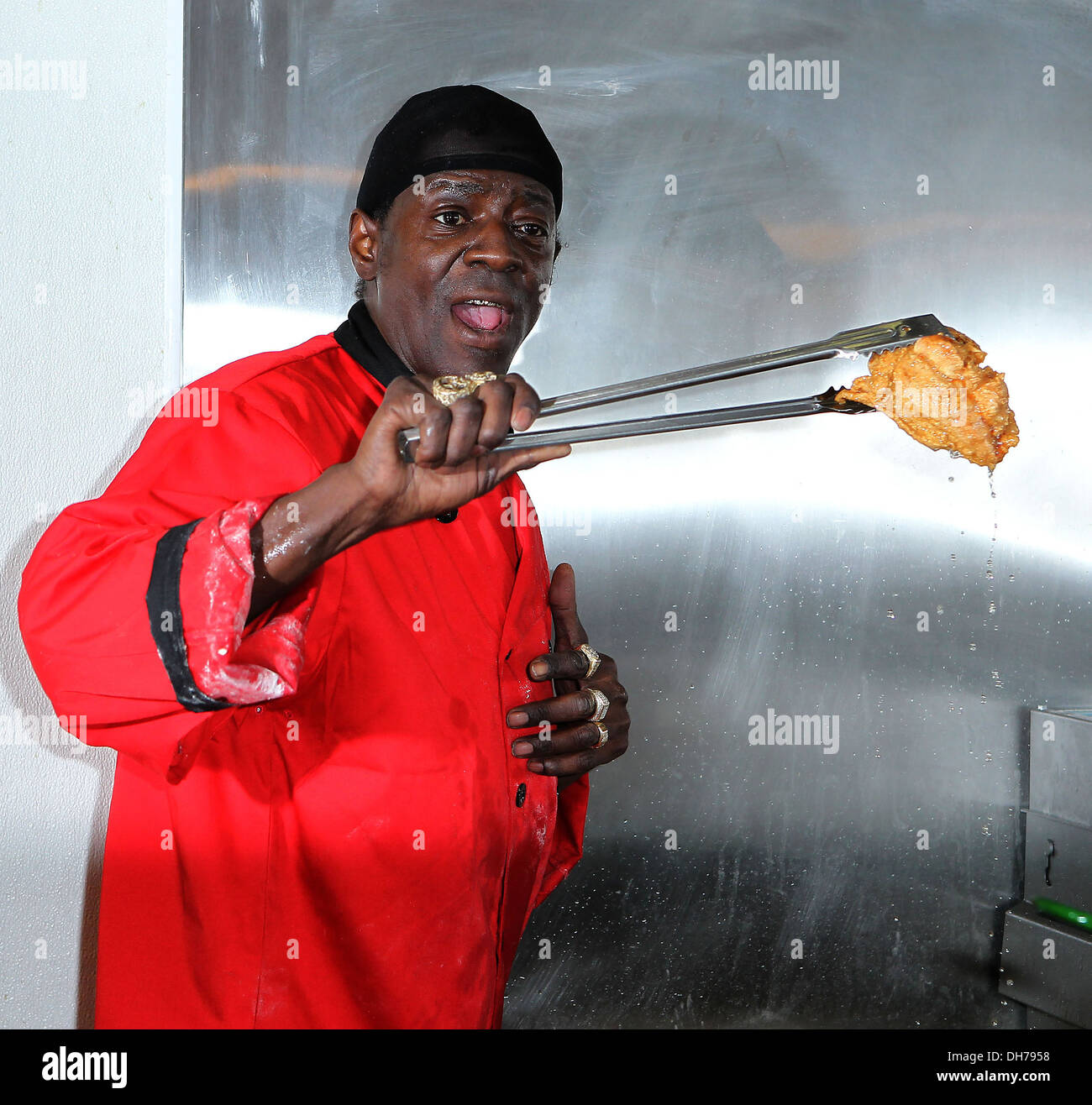 Rapper Flavor Flav Bei Offiziellen Eroffnung Der Flavor Flav Haus Der Geschmack Nehmen Restaurant Las Vegas Nevada 15 03 12 Stockfotografie Alamy