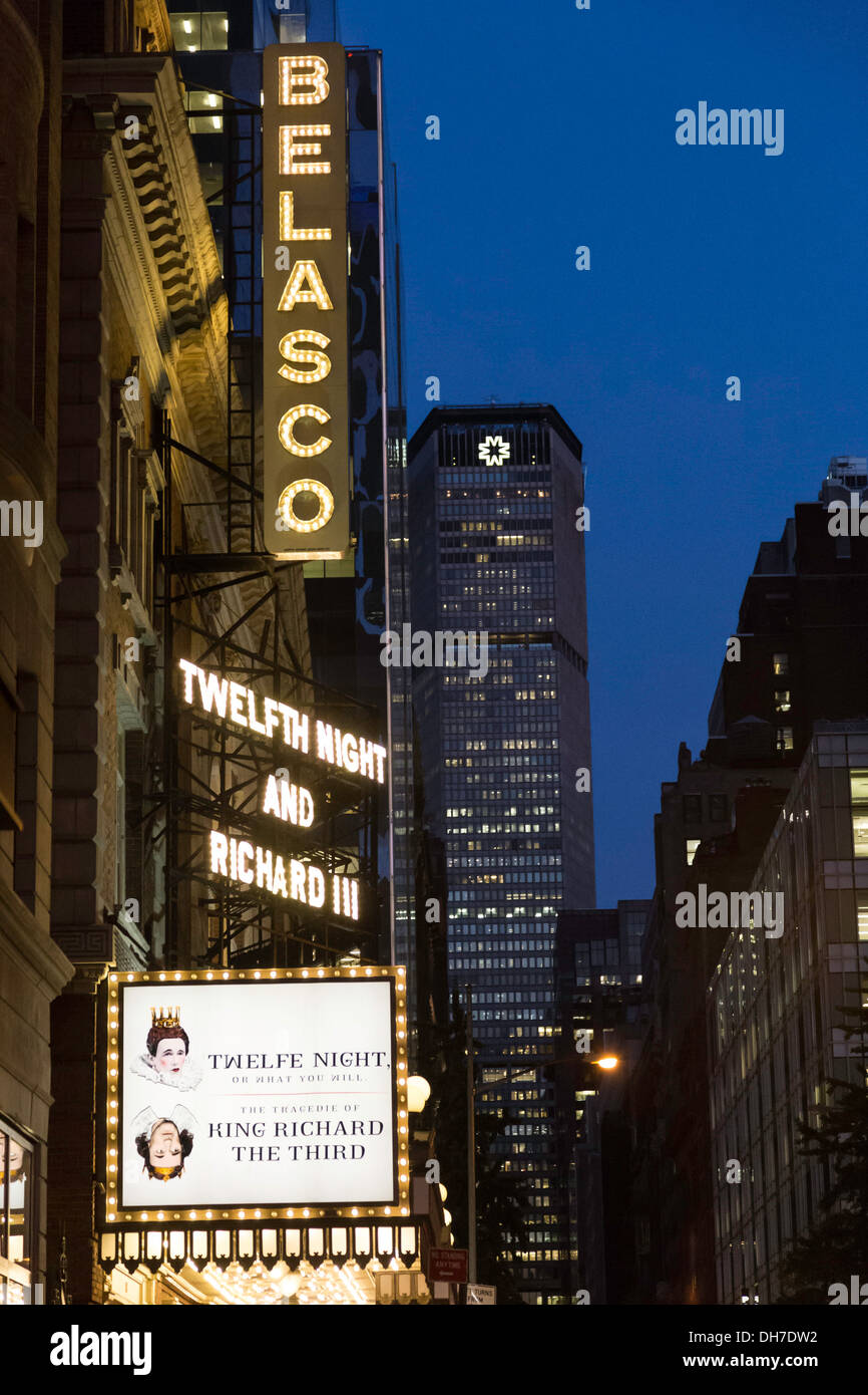 Belasco Theater Marquee mit „Twelfth Night“ und „Richard III“, NYC 2013 Stockfoto