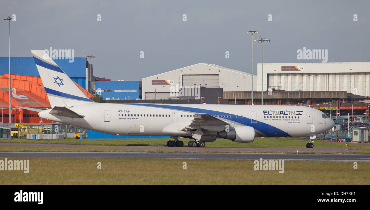 El Al Boeing 767 Landung Stockfotos und -bilder Kaufen - Alamy