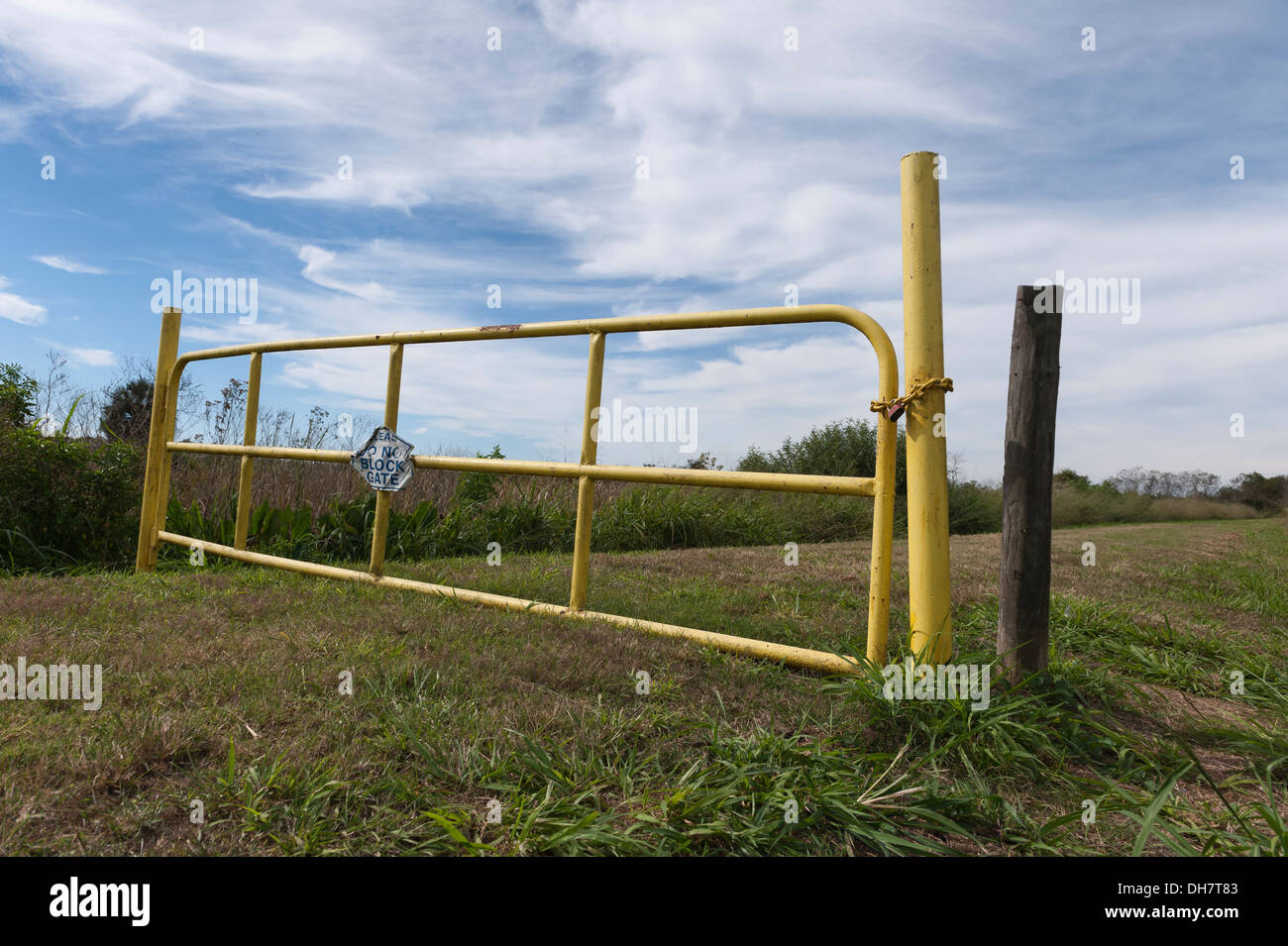 Blockieren Sie nicht Tor auf die Florida-Feuchtgebiete in Leesburg, Florida Stockfoto