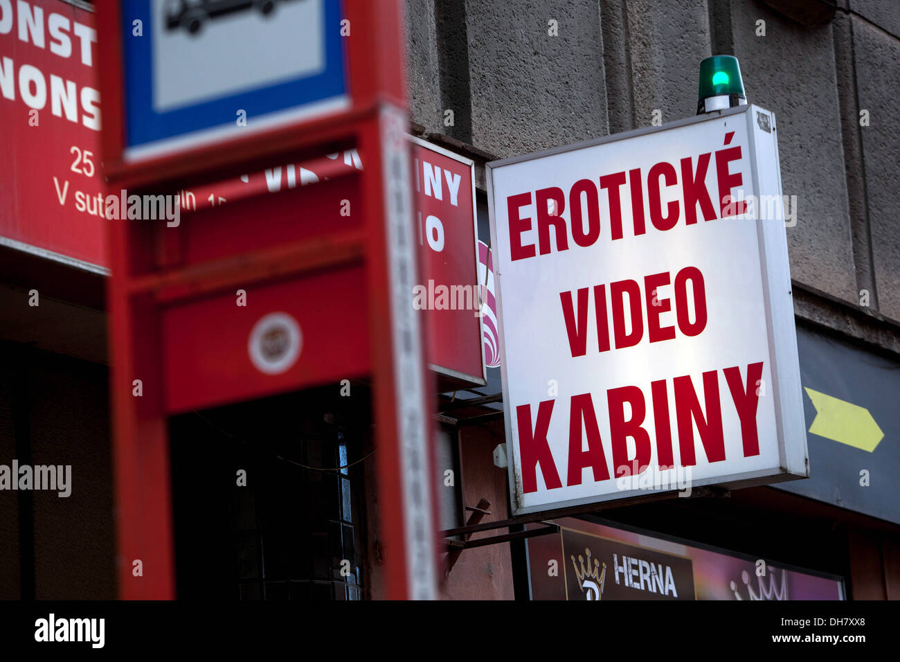 Sex Erotik video Kabinen, Zizkov in Prag in der Tschechischen Republik,  Europa Stockfotografie - Alamy