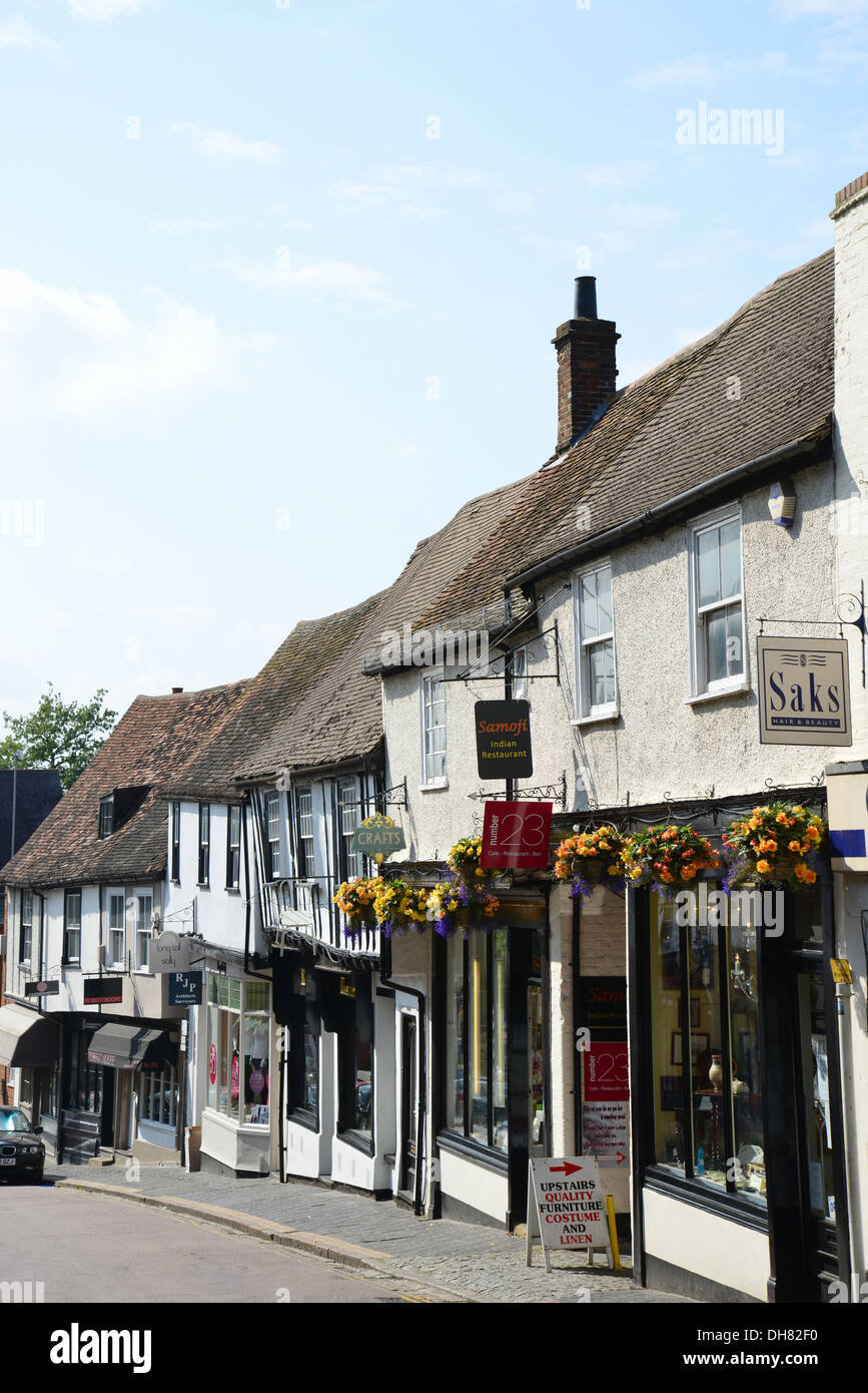 Historischen George Street, St. Albans, Hertfordshire, England, Vereinigtes Königreich Stockfoto