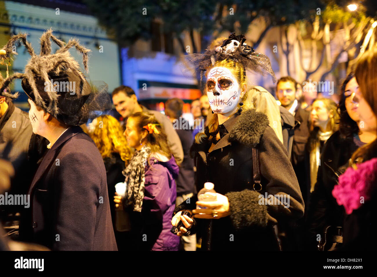 Dia de Los Muertos - Tag der Toten Prozession, Mission District von San Francisco Stockfoto