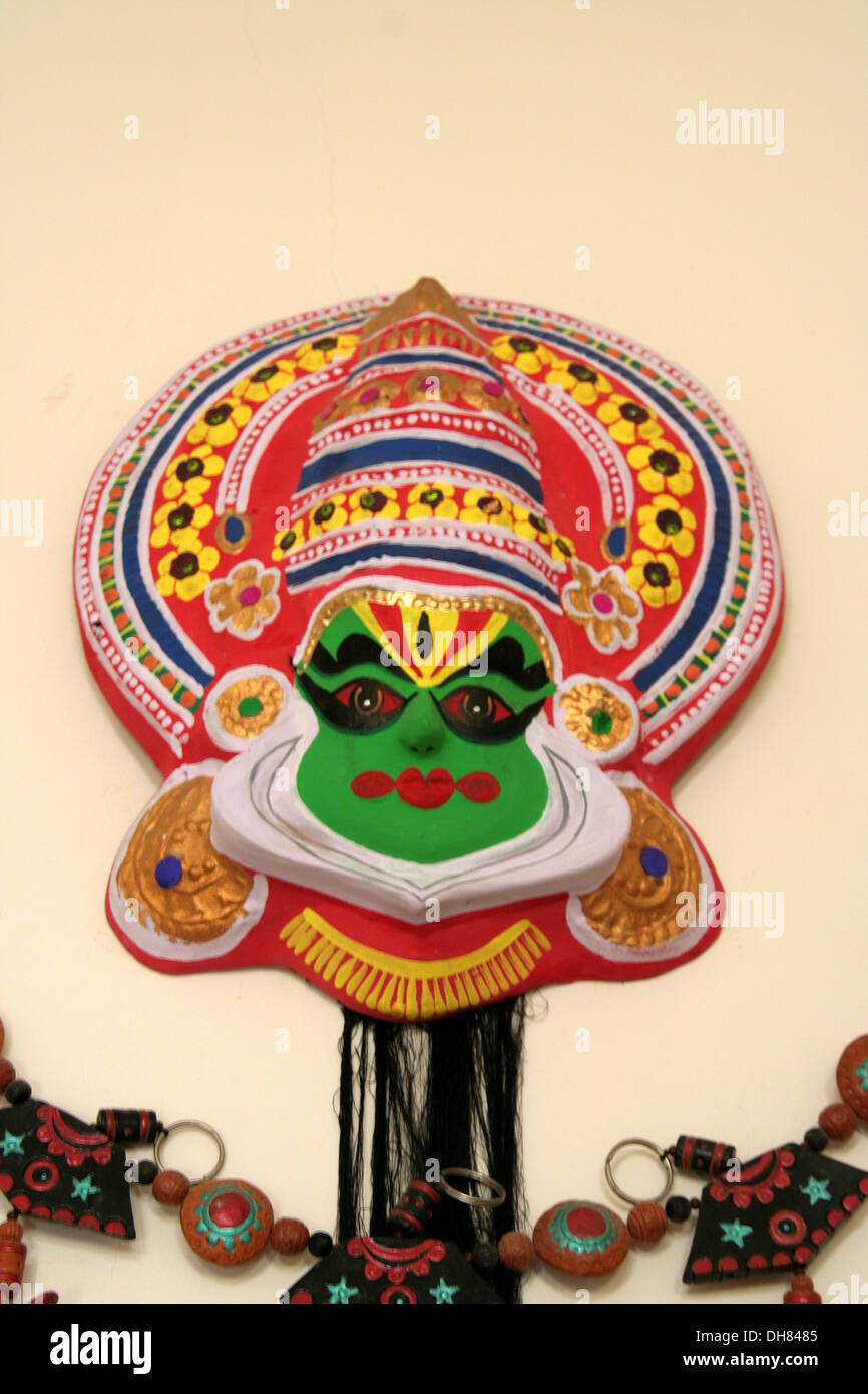 Bunte Maske des Zeichens in Kathakkali folk Drama von Kerala, Indien, Asien hochgeladen am 25 Sep 13 nicht ausgewählt Stockfoto