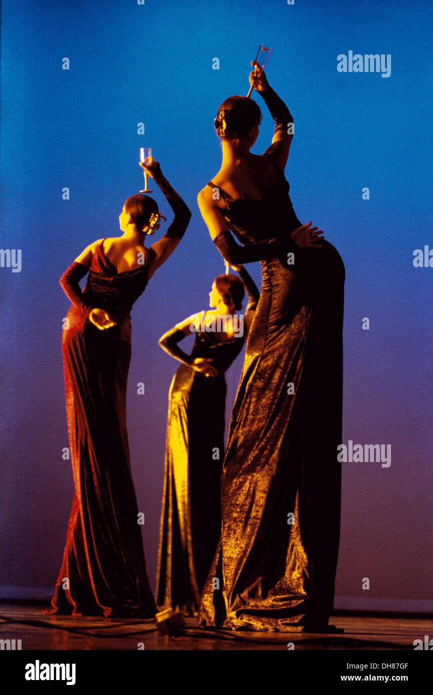 Nach wie vor Bewegung Fotoausstellung Tanz. Eine gemeinsame Ausstellung mit Suzy Bernstein bei MuseumAfrika in 2003.The National Stockfoto
