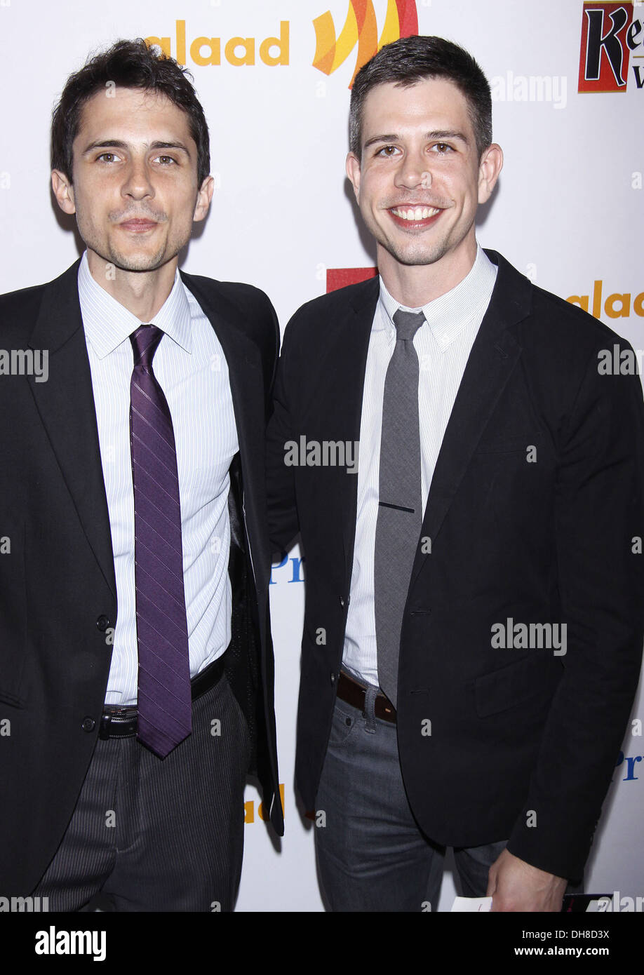 Charles Socarides und Stephen Karam 23rd Annual GLAAD Media Awards im Marriott Marquis Hotel - Ankunft New York City USA- Stockfoto