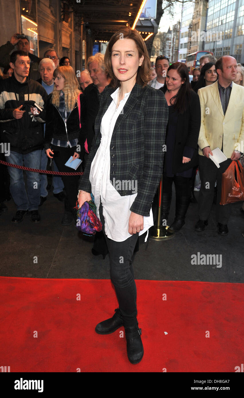 Gina McKee "The Kings Speech" drücken Sie die Nacht bei Wyndhams Theatre - Ankünfte London England - 27.03.12 statt Stockfoto