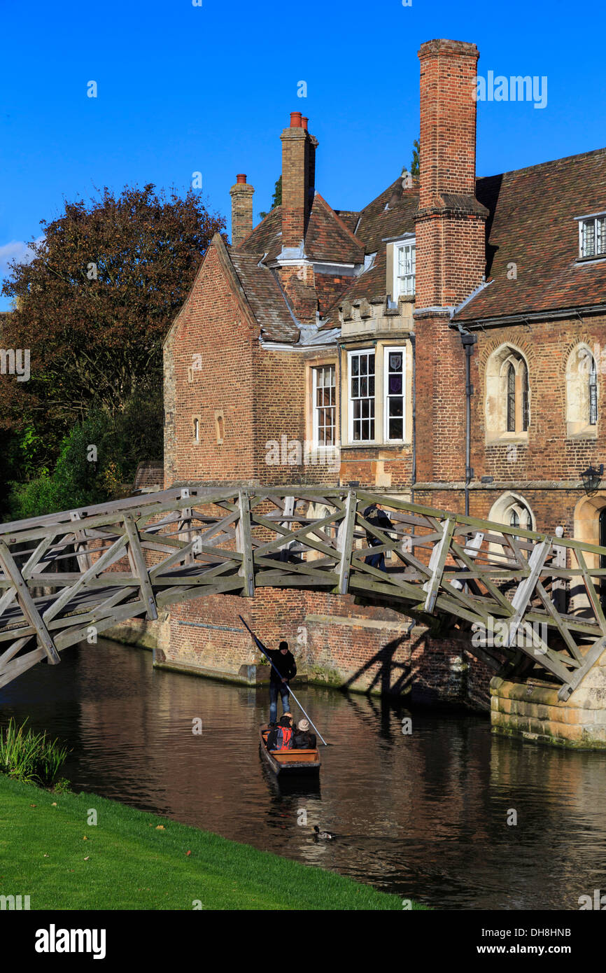 Mathematische Brücke über den Fluss Cam Cambridge England uk Stockfoto