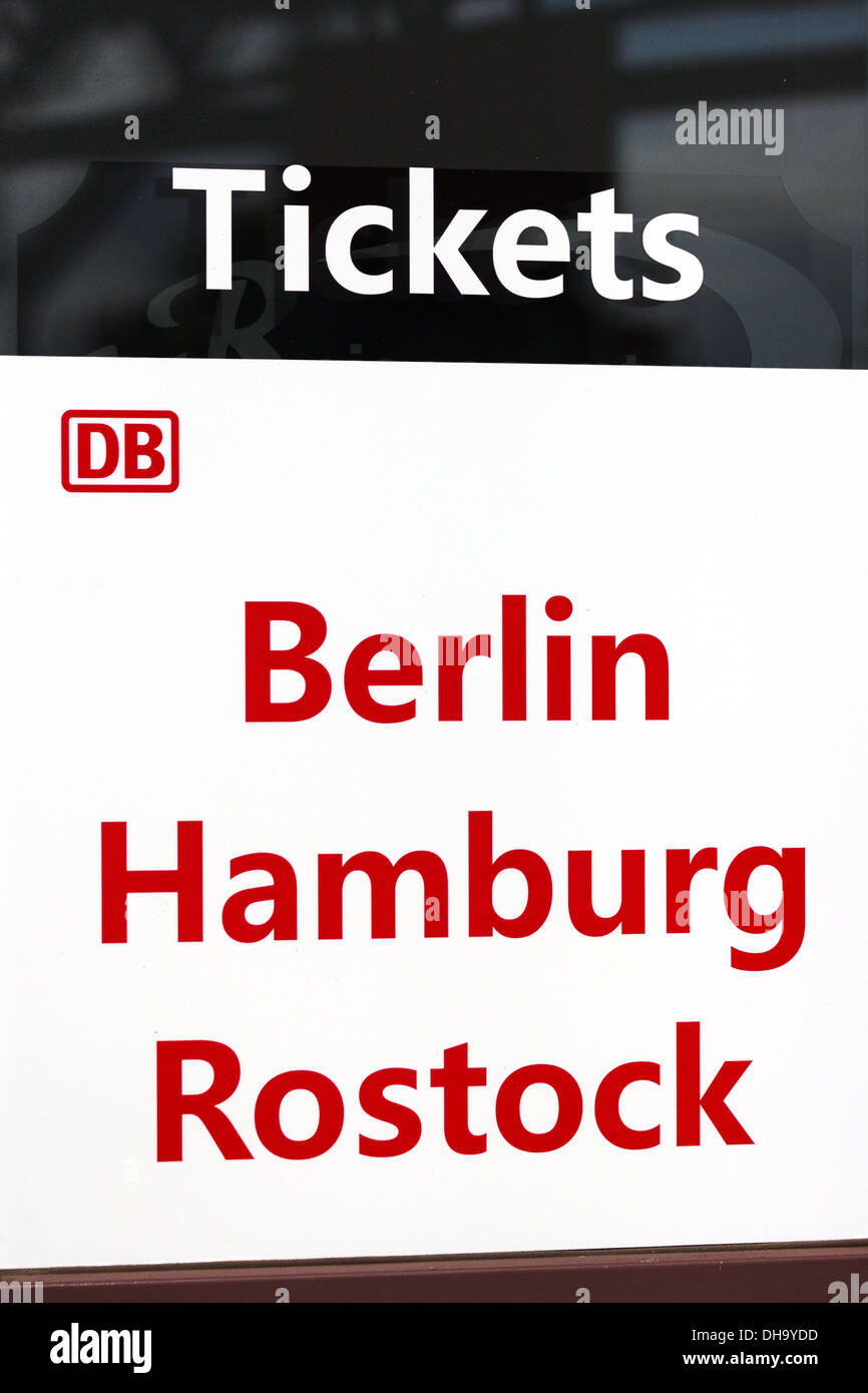 Fahrkartenschalter Bahnhof Warnemünde Rostock Deutschland Stockfoto