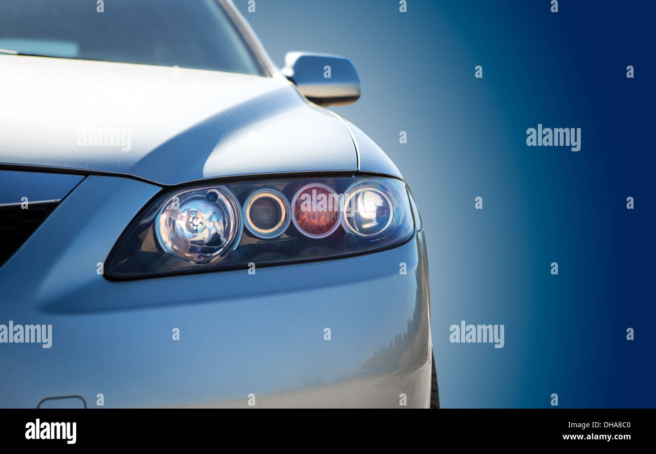 blaue modernes Auto closeup Stockfoto